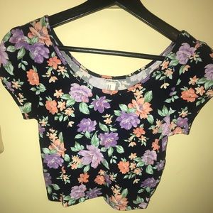 Floral forever 21 t-shirt